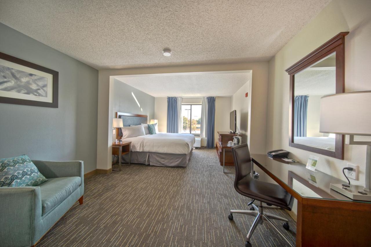 Wingate By Wyndham And Williamson Conference Center Hotel Round Rock Exterior foto